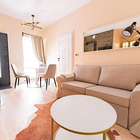 White I * シクラルスカ・ポレンバ