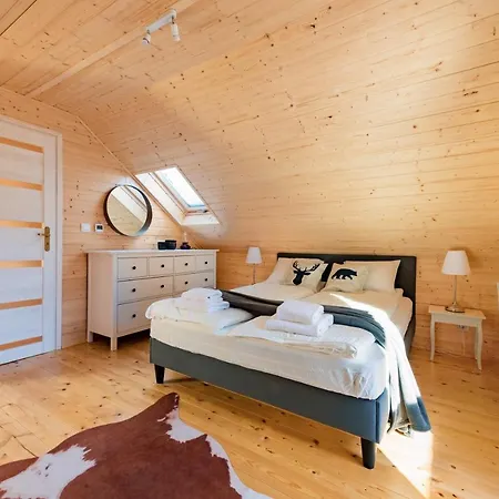 White I Hébergement de vacances Szklarska Poreba